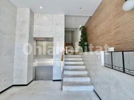 Lloguer pis, 166 m², Zona