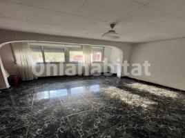 Piso, 75 m², Zona
