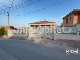 Casa (unifamiliar adosada), 368 m², seminuevo, Zona