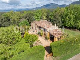 Houses (country house), 325 m², Zona