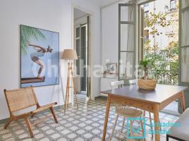 Louer pis, 69 m², près de bus et de métro, Calle de València