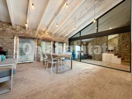 Houses (terraced house), 211 m², almost new
