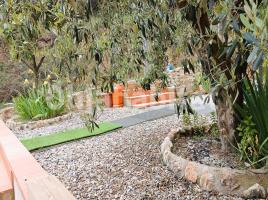 Houses (masia), 350 m²