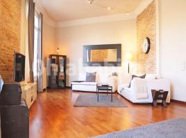 For rent flat, 100 m², close to bus and metro, Plaza d'Urquinaona