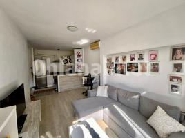 Piso, 47 m², cerca de bus y tren
