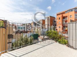 Pis, 102 m², prop de bus i tren, nou, Calle de Florència