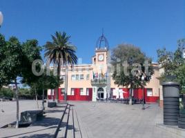 Pis, 81 m², prop de bus i tren
