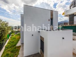  (xalet / torre), 140 m², presque neuf