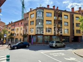 Dúplex, 119 m², prop de bus i tren, Calle del Baró de Savassona, 5
