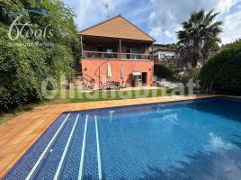 Houses (country house), 150 m², almost new