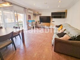 Flat, 100 m², Zona