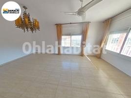Louer  (xalet / torre), 90 m²