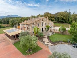 Casa (masia), 1779 m², Zona