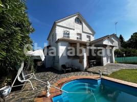 Casa (unifamiliar aïllada), 267 m², Zona