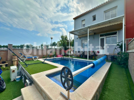 Casa (unifamiliar adosada), 181 m², Calle la Muga