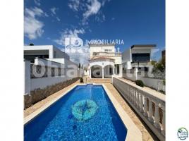 Houses (terraced house), 118 m², Zona