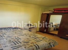 Pis, 53 m², prop de bus i tren, Calle Illa de Genova