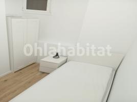 Propiedad vertical, 450 m², cerca de bus y tren, Plaza Cervantes