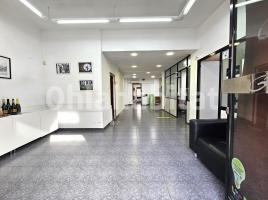 Local comercial, 121 m², Calle pau casals