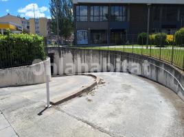 Alquiler plaza de aparcamiento, 13 m², seminuevo