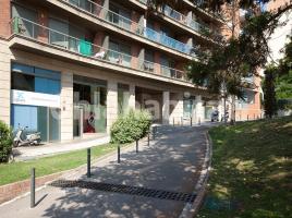 Alquiler local comercial, 303 m², Calle d'Esteve Terradas