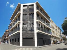 Pis, 99 m², presque neuf, Zona