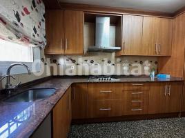 Piso, 115 m², Calle GARBÍ