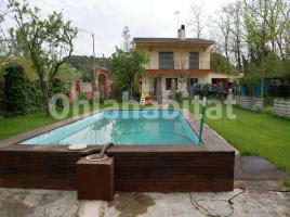 Houses (villa / tower), 156 m², Calle collserola