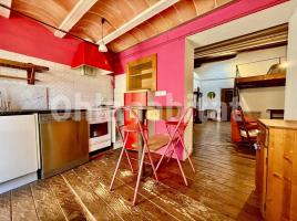 Casa (unifamiliar adosada), 127 m², cerca de bus y tren, Calle Col·legi, 44