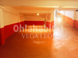 Altres, 157 m², prop de bus i tren