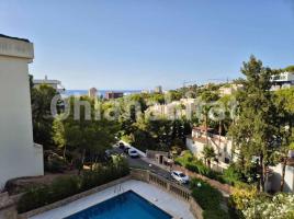 Apartament, 238 m², almost new