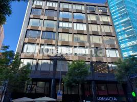 Alquiler oficina, 77 m², Avenida de la Riera de Cassoles