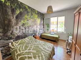Louer pis, 85 m², près de bus et de train, Plaza del Triomf