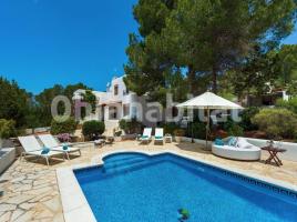 Casa (chalet / torre), 220 m²
