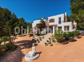 Casa (chalet / torre), 220 m²