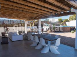 Casa (chalet / torre), 220 m²