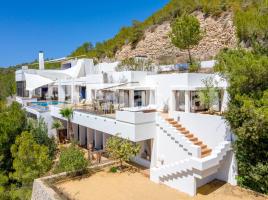 Houses (villa / tower), 900 m², Calle es Rafal Trobat, 7951