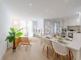 Piso, 100 m², cerca de bus y tren