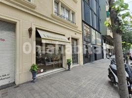 Alquiler local comercial, 65 m², cerca de bus y tren, Calle de Balmes