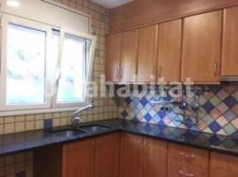  (unifamiliar adossada), 193 m², presque neuf