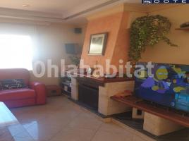 Houses (terraced house), 232 m², Zona