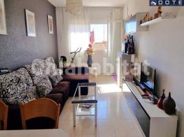 Pis, 49 m², Zona