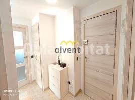 Pis, 60 m², presque neuf, Zona