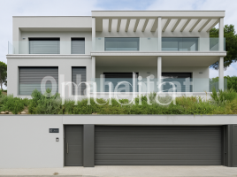 Casa (unifamiliar aislada), 374 m², cerca de bus y tren, seminuevo