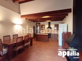Pis, 174 m², seminou