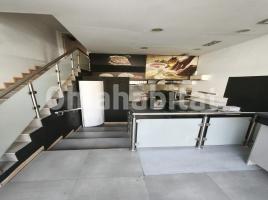 Lloguer local comercial, 84 m², Calle Salvador Espriu, 5