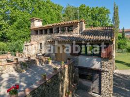 Houses (masia), 422 m², Zona