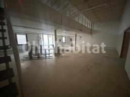 Alquiler local comercial, 296 m², Avenida DE MONTBRIÓ