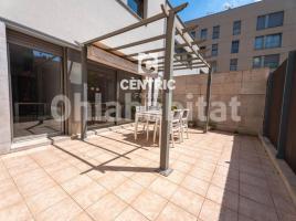 Casa (unifamiliar adosada), 182 m², seminuevo, Zona