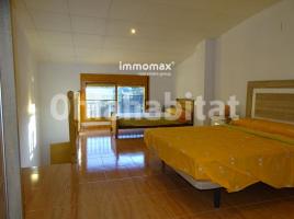 Lloguer Casa (unifamiliar adossada), 120 m², Zona